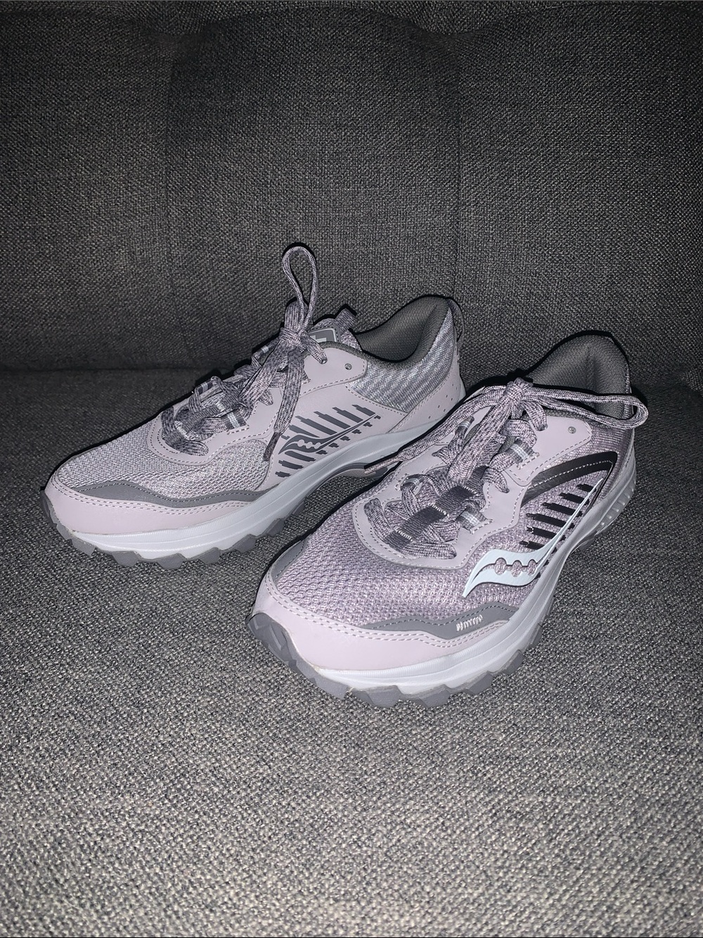 Saucony Women’s Light Lilac Athletic Running Shoes